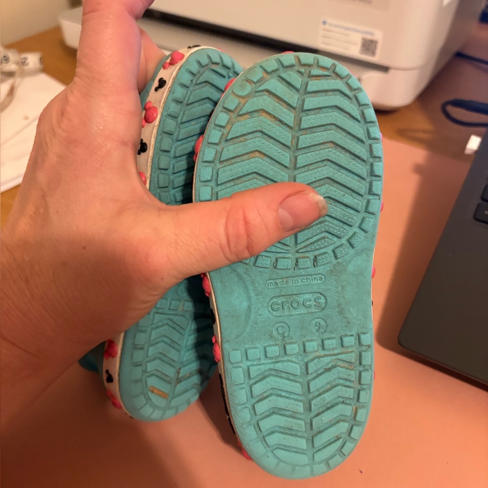Crocs Crocband II Mickey PS Sandal C9. - Picture 10 of 14